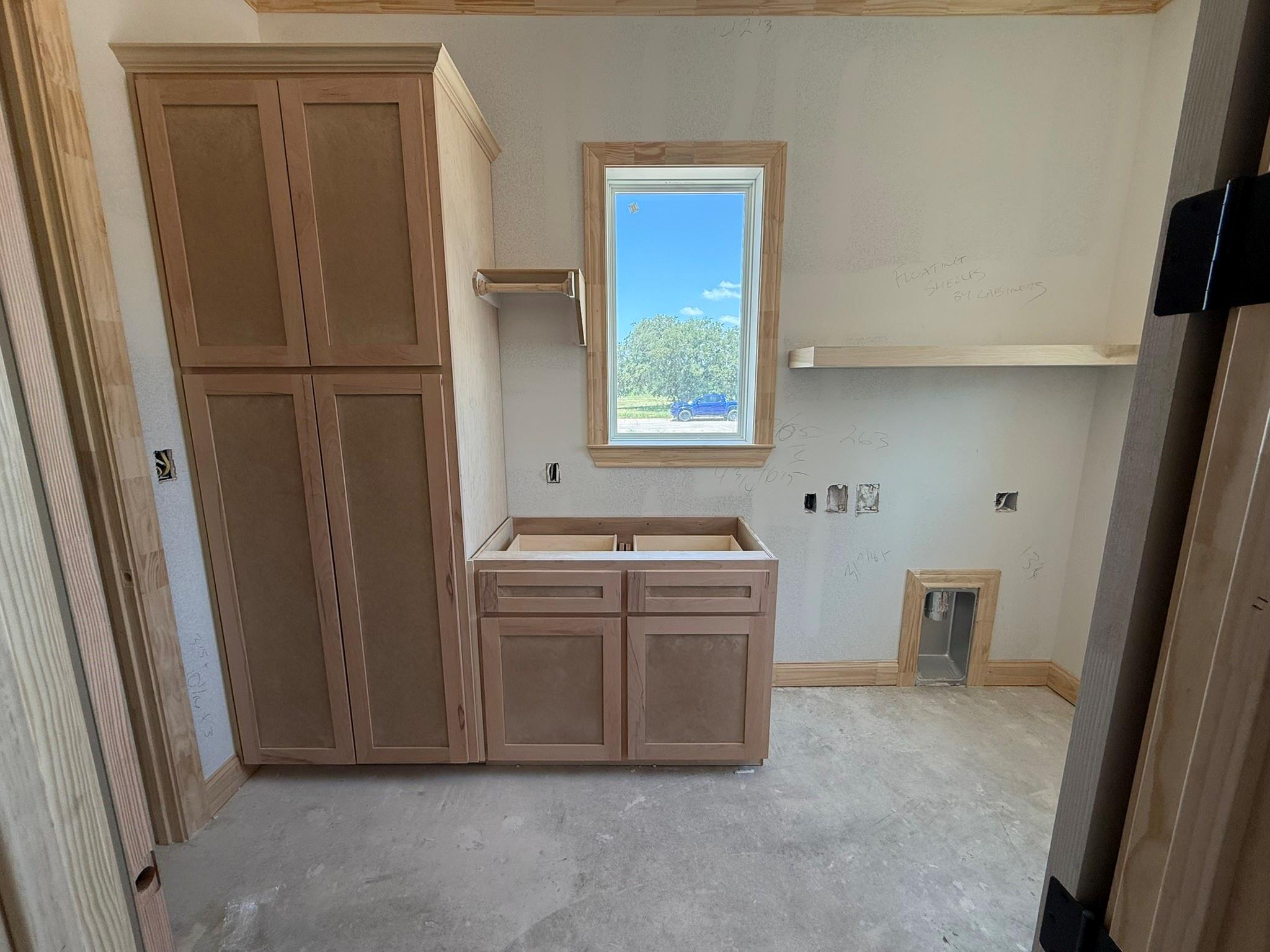 main property photo 11