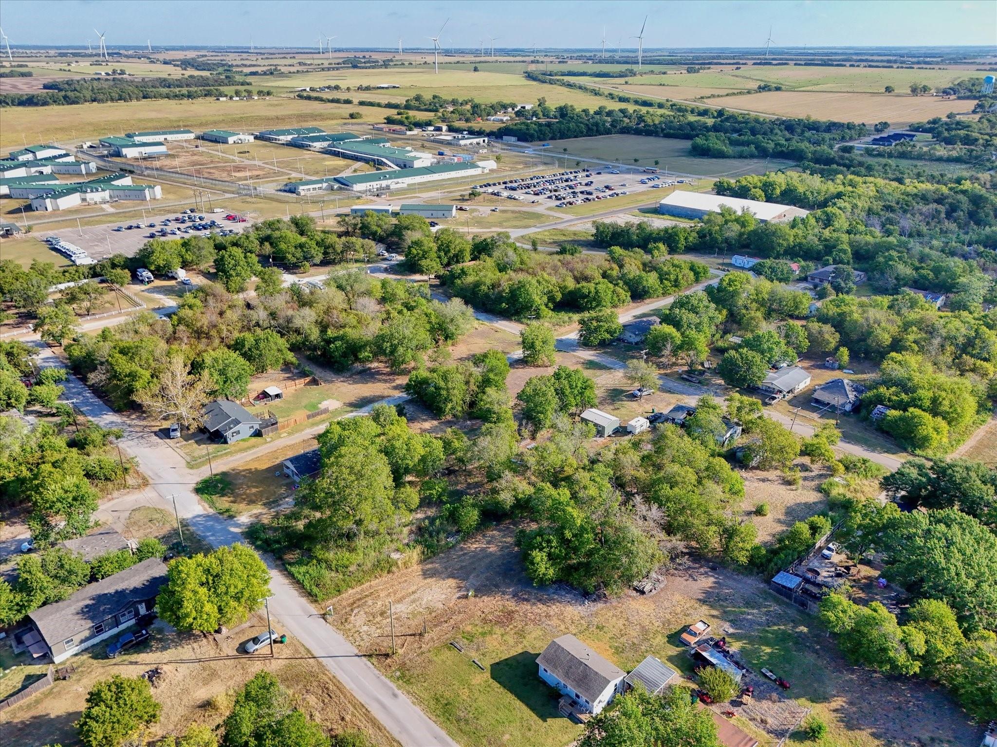 main property photo 11