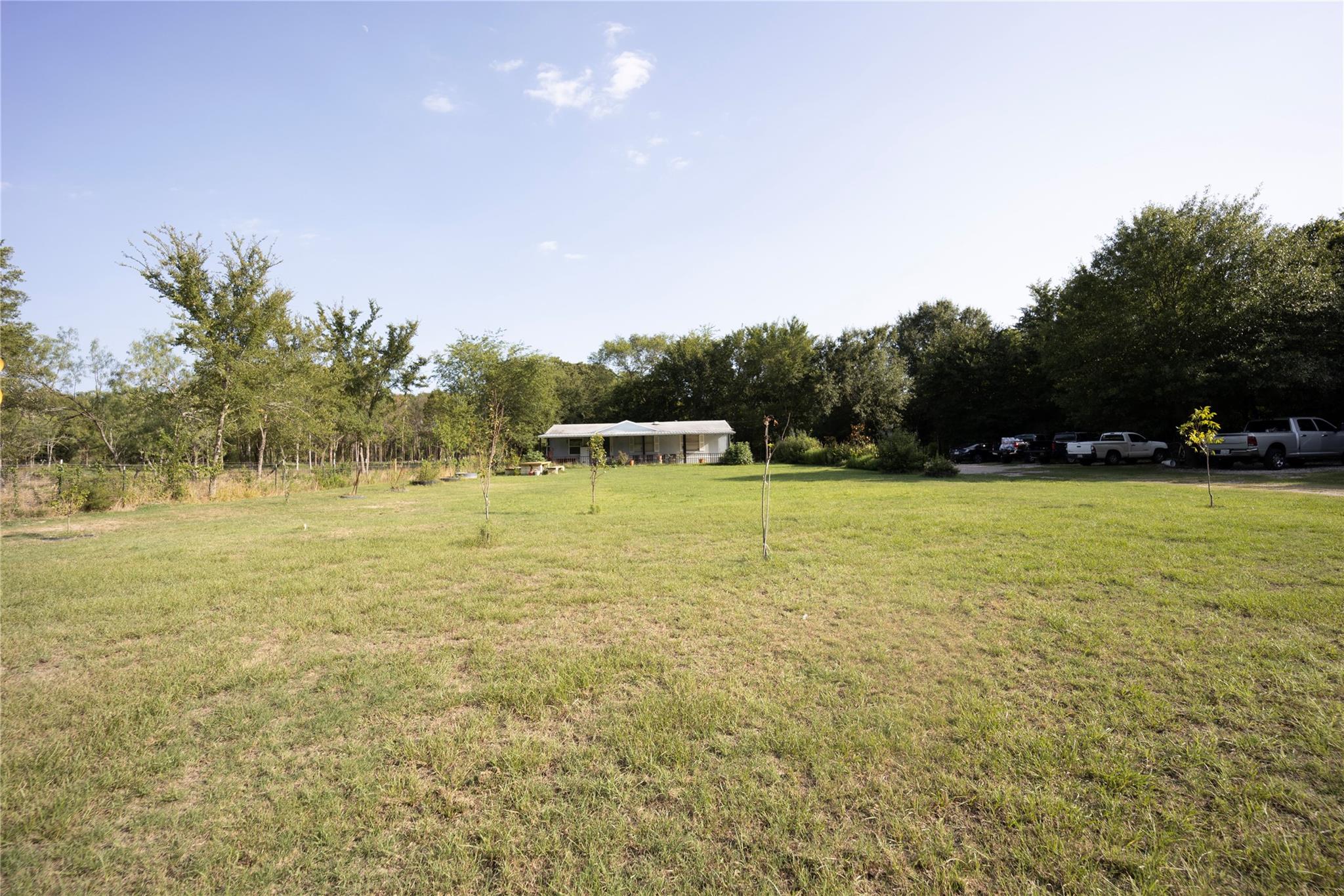 main property photo 14