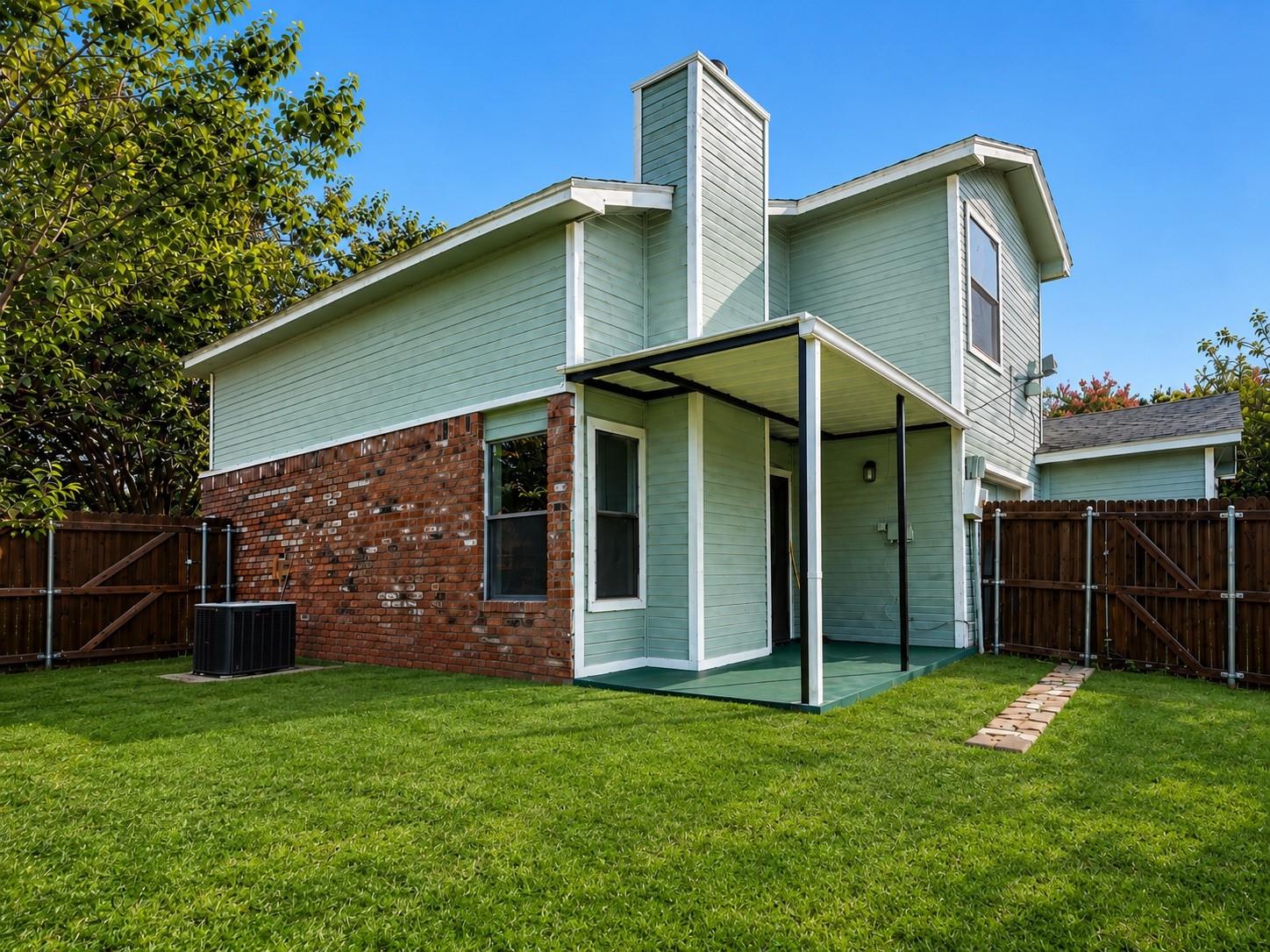 main property photo 3