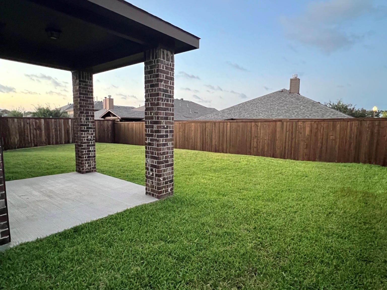 main property photo 24