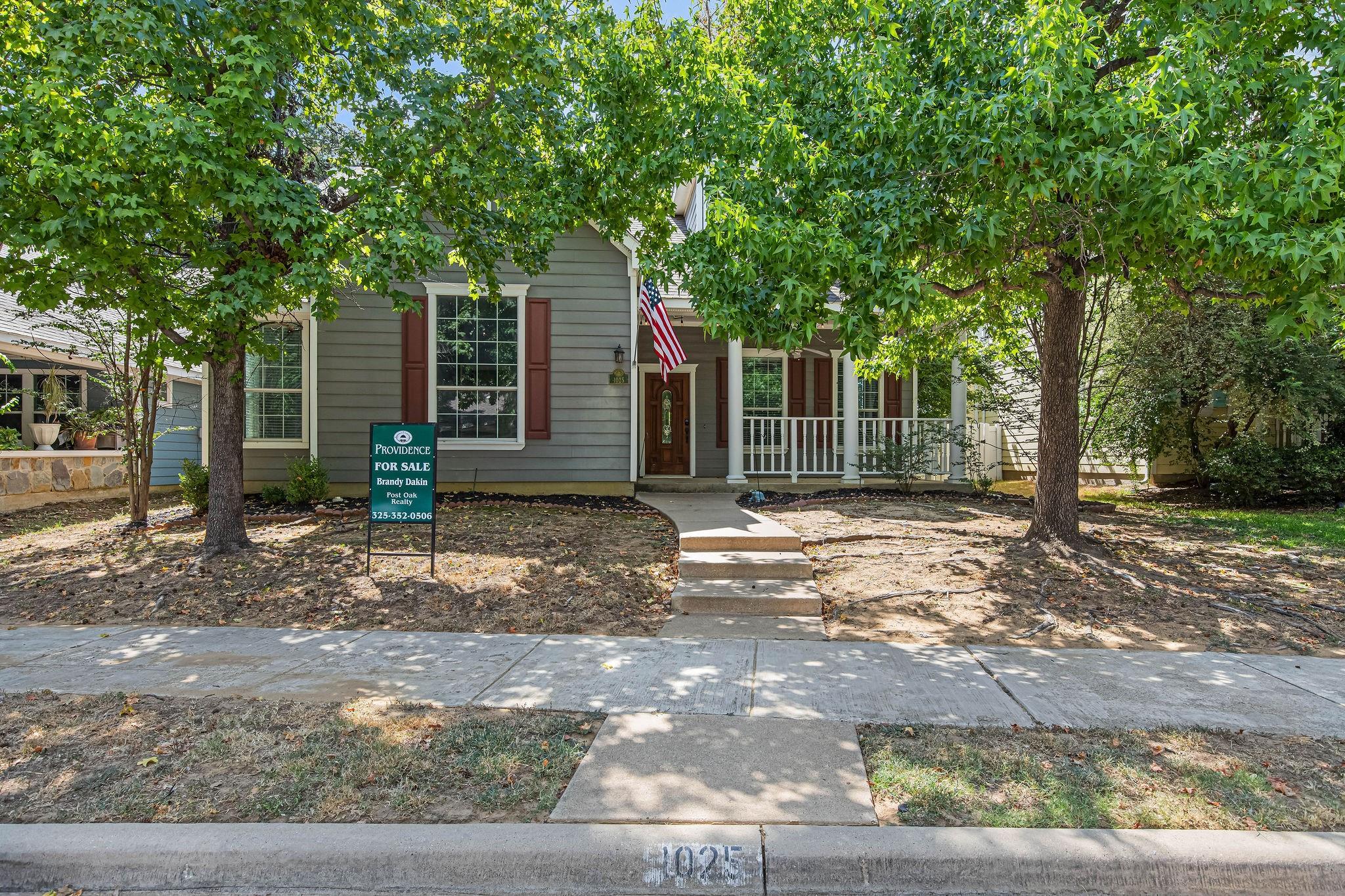 main property photo 12