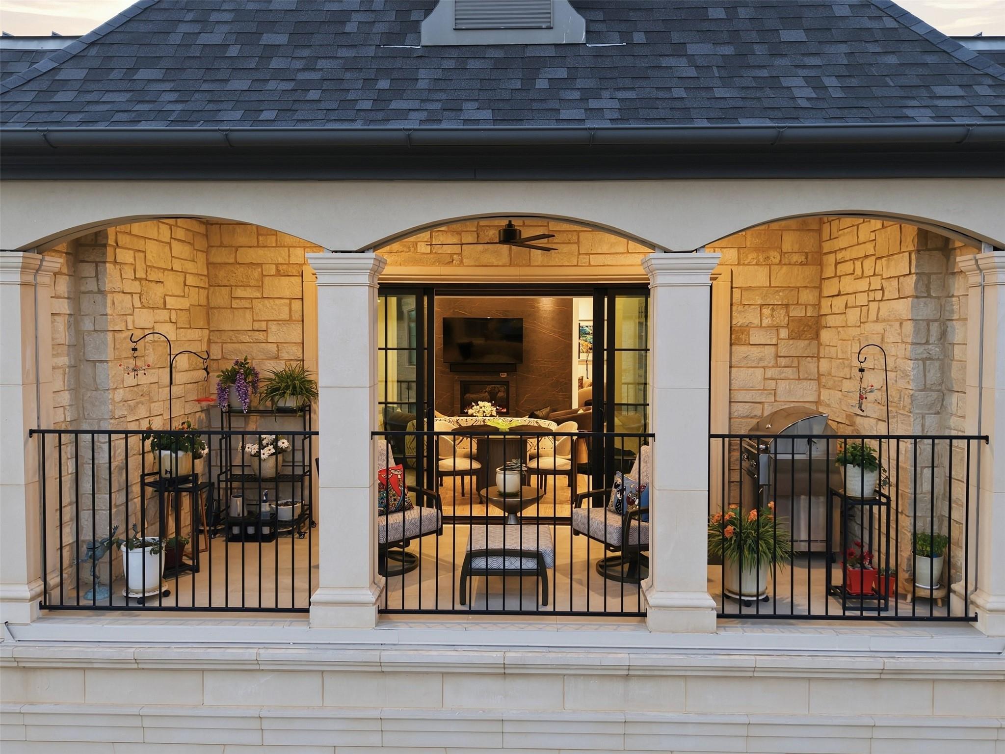 main property photo 29