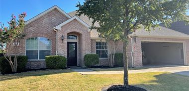 image of property with 4 Bed | 2 Bath | 2,518 Sqft