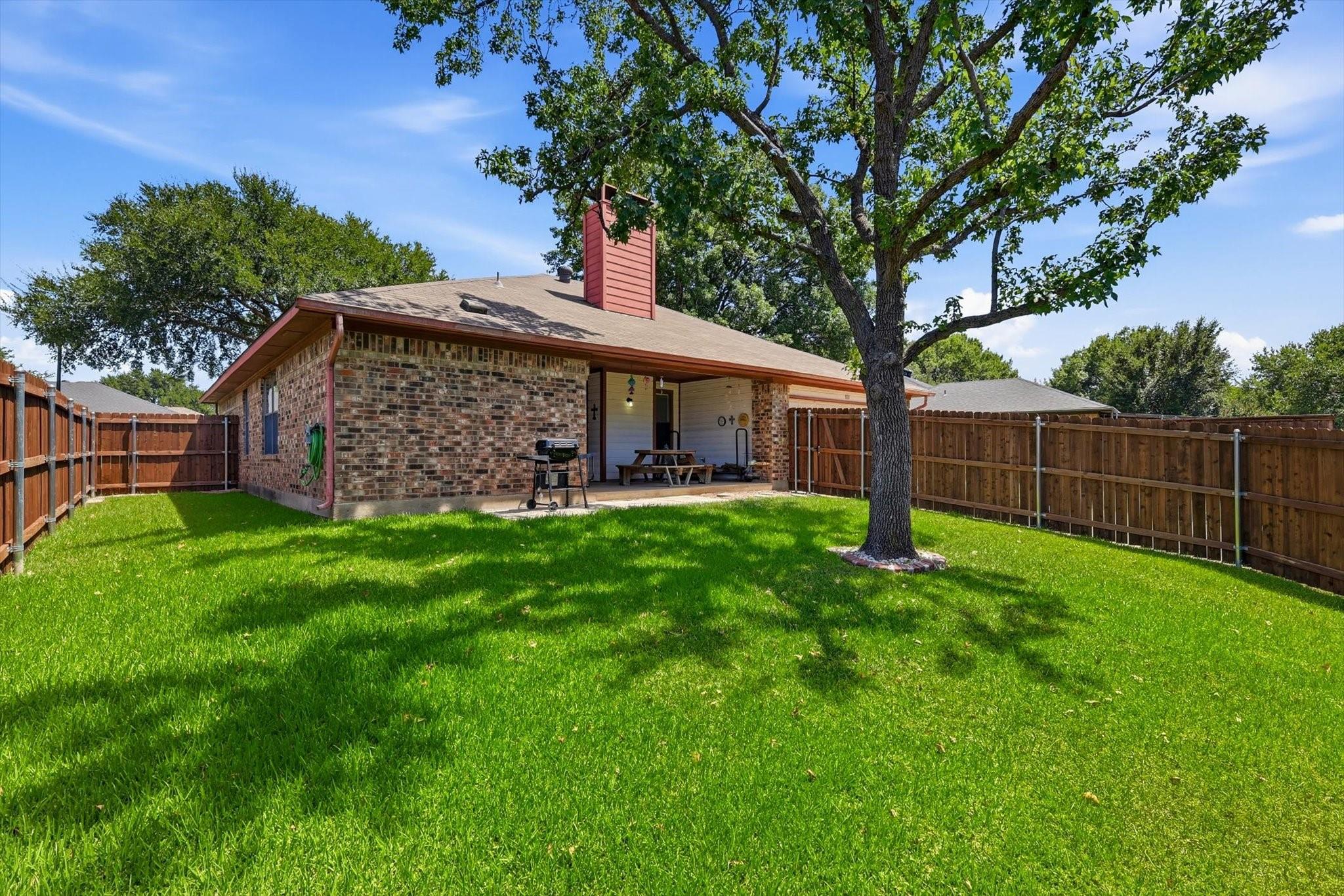 main property photo 29