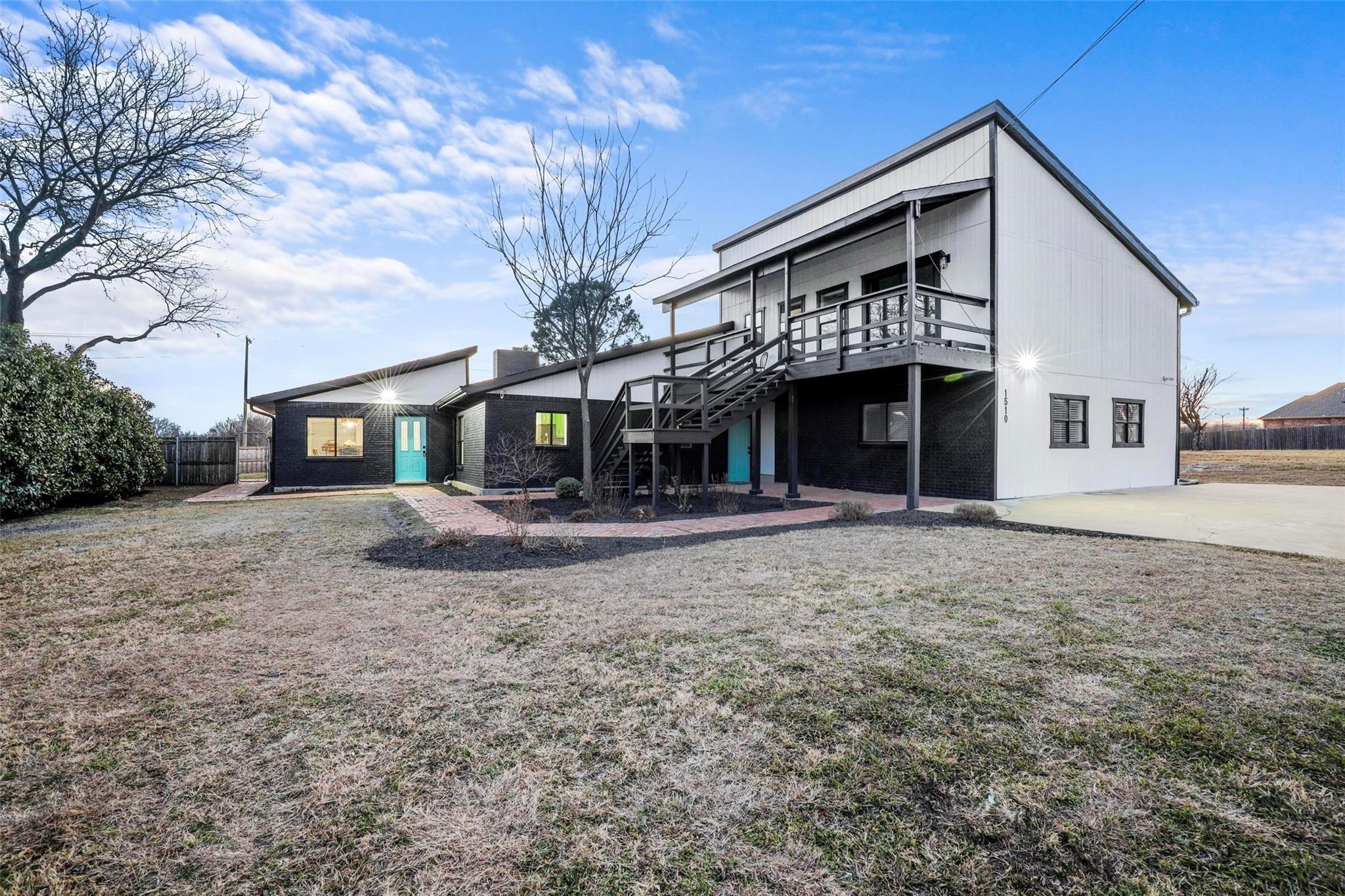 main property photo 37