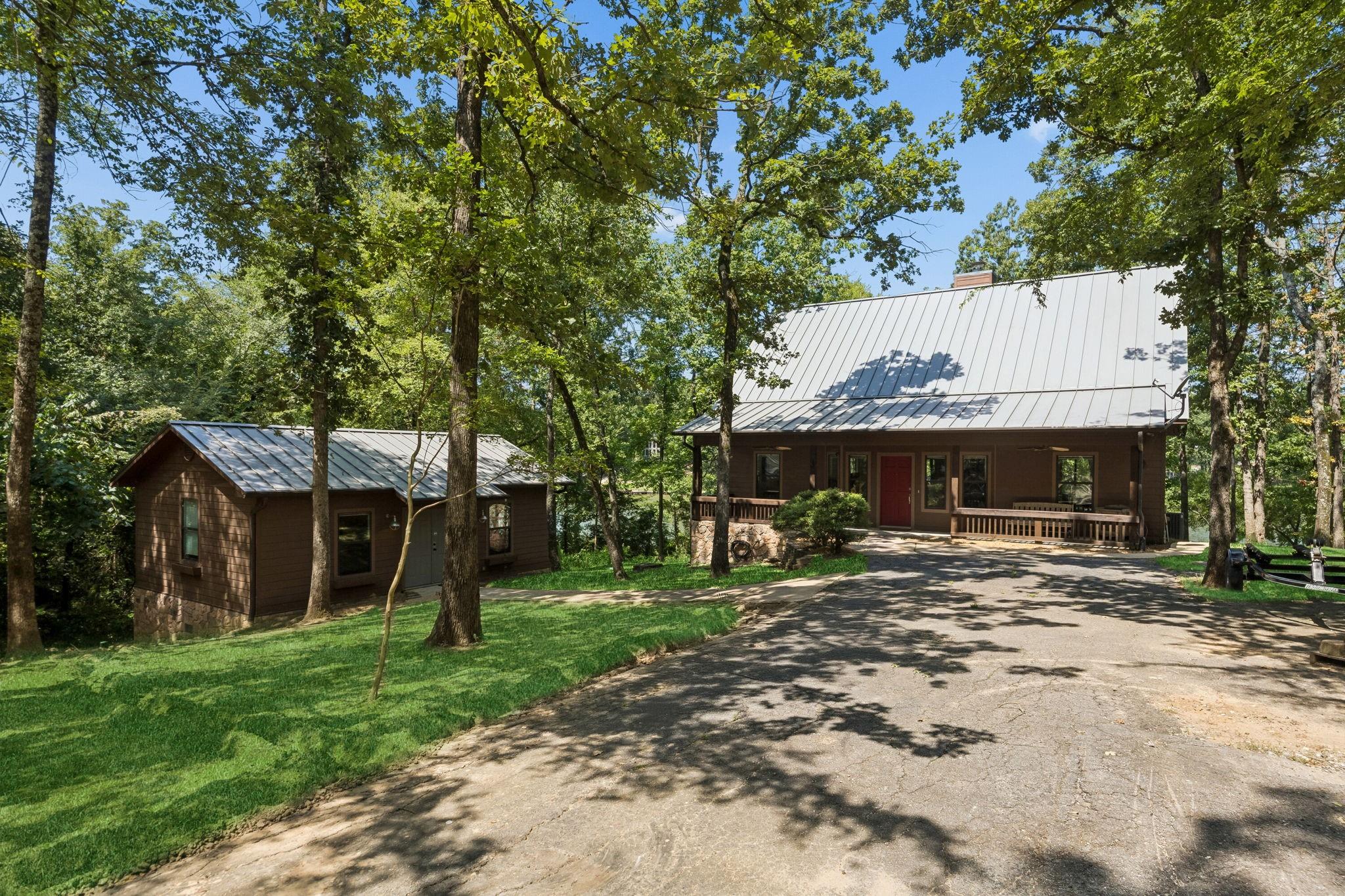 main property photo 39