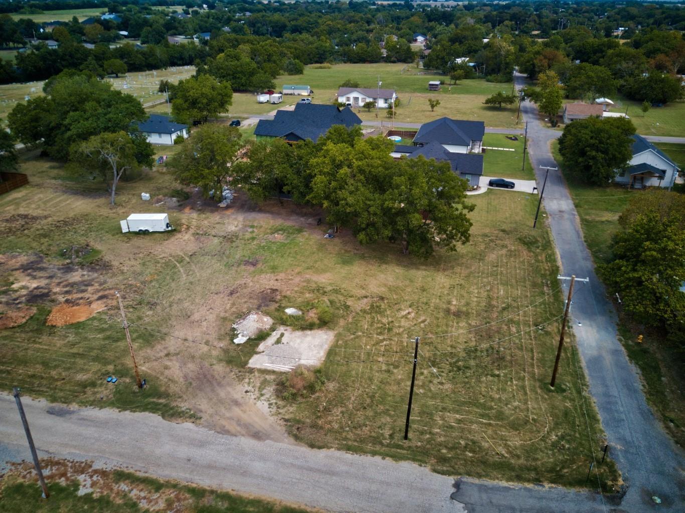 main property photo 7