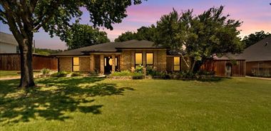 image of property with 3 Bed | 2 Bath | 2,176 Sqft