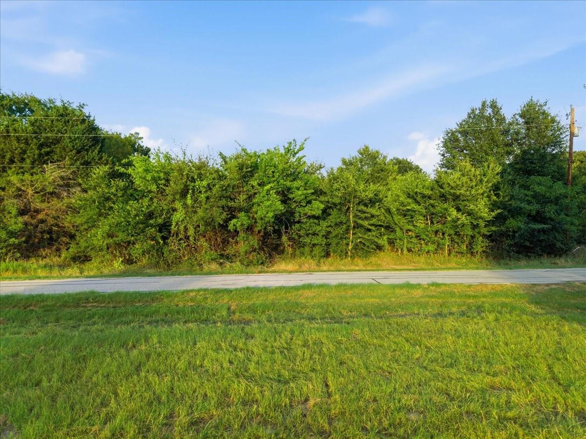 main property photo 10