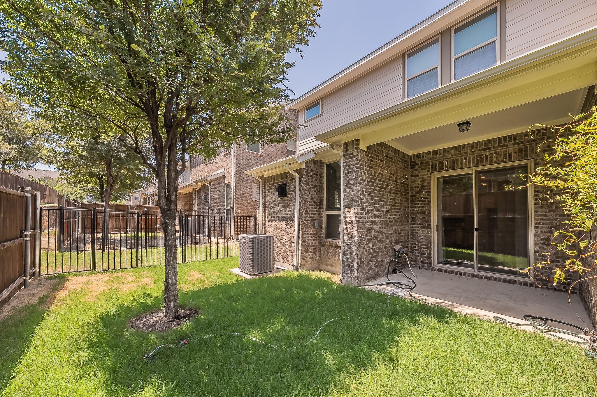 main property photo 27