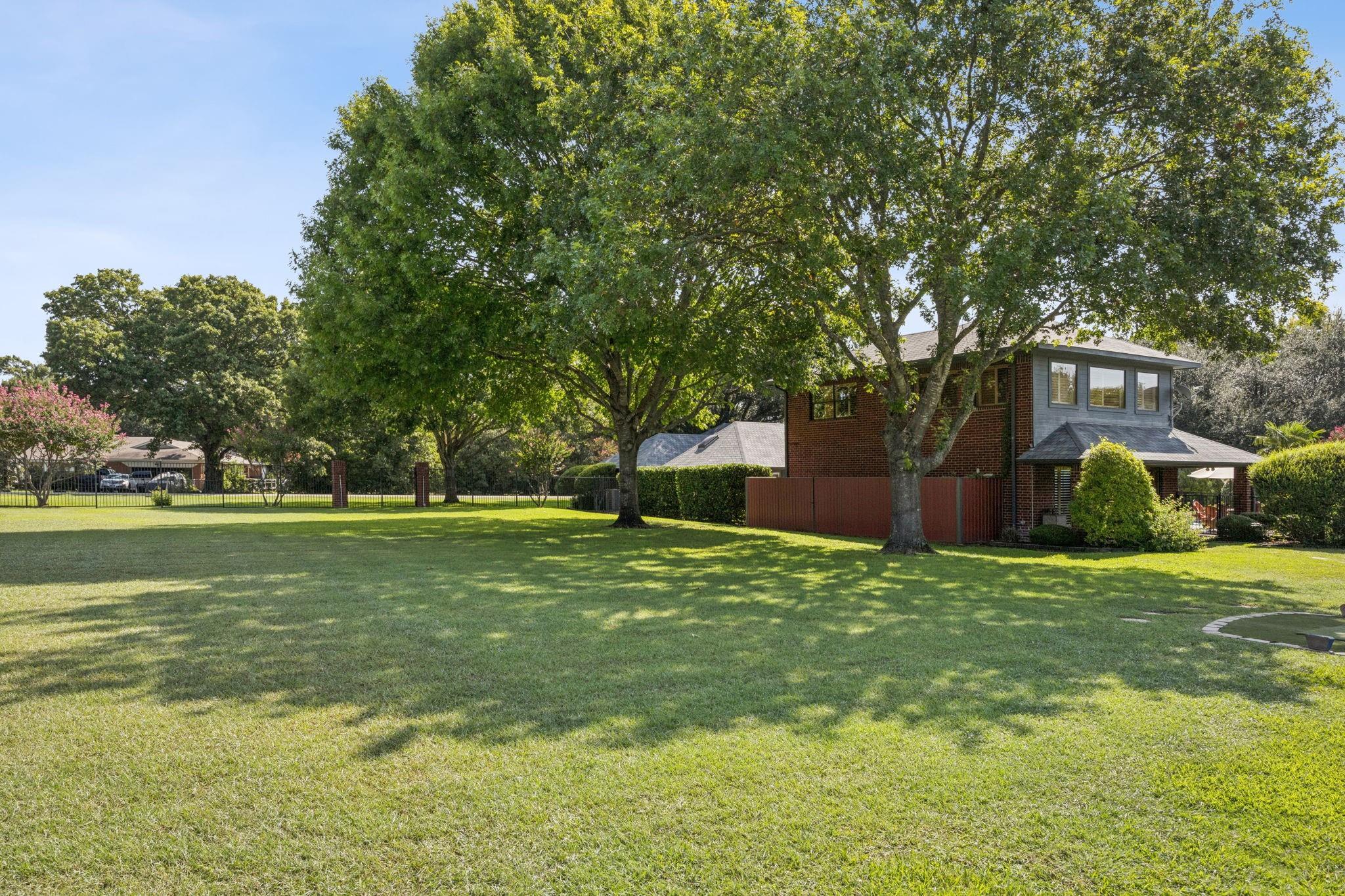 main property photo 35