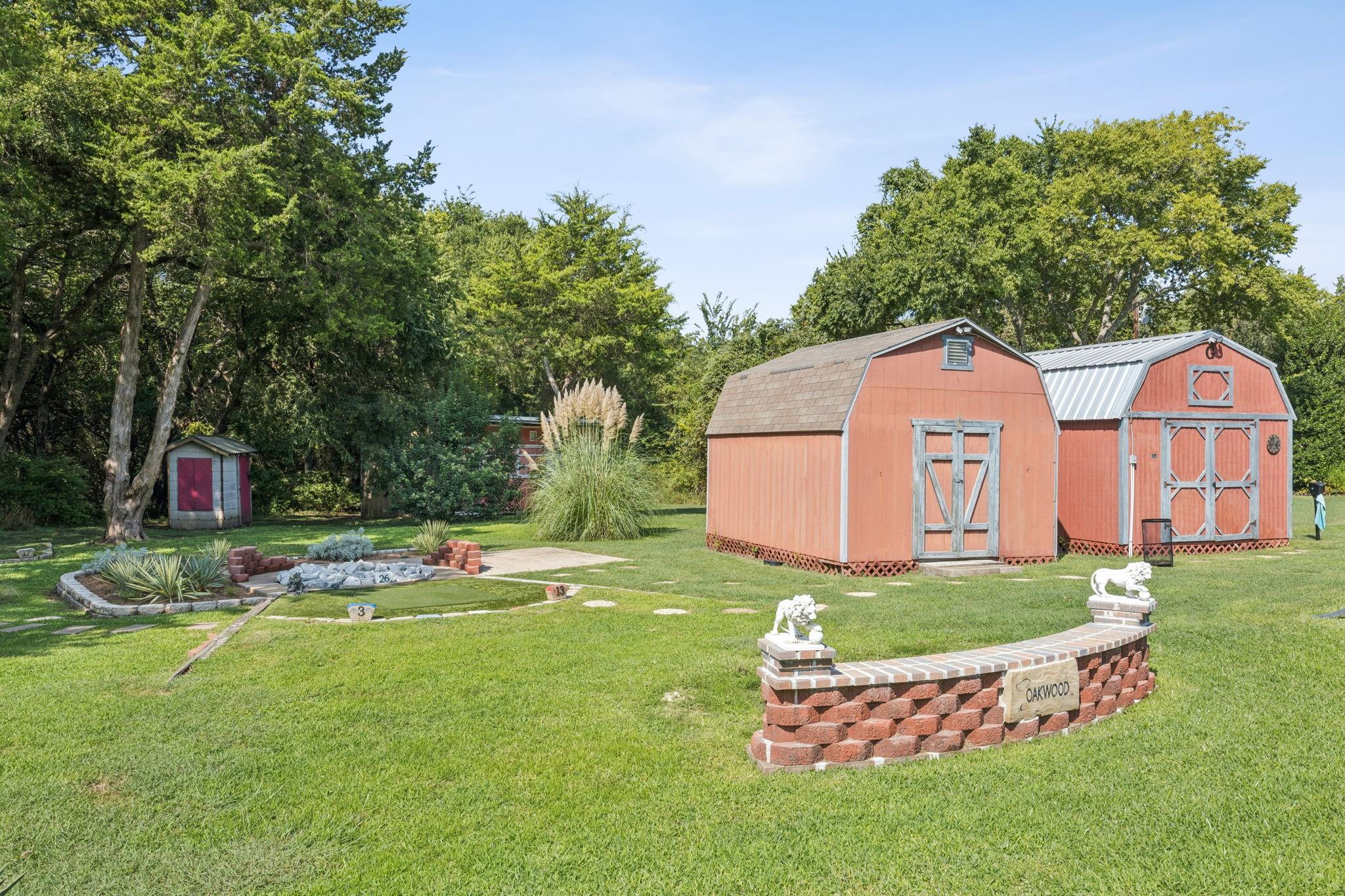 main property photo 8