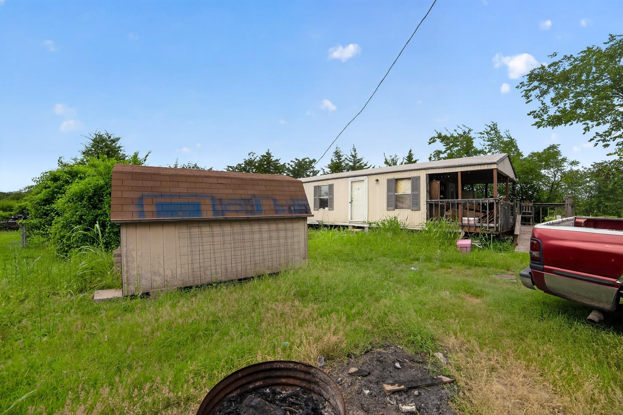 main property photo 33