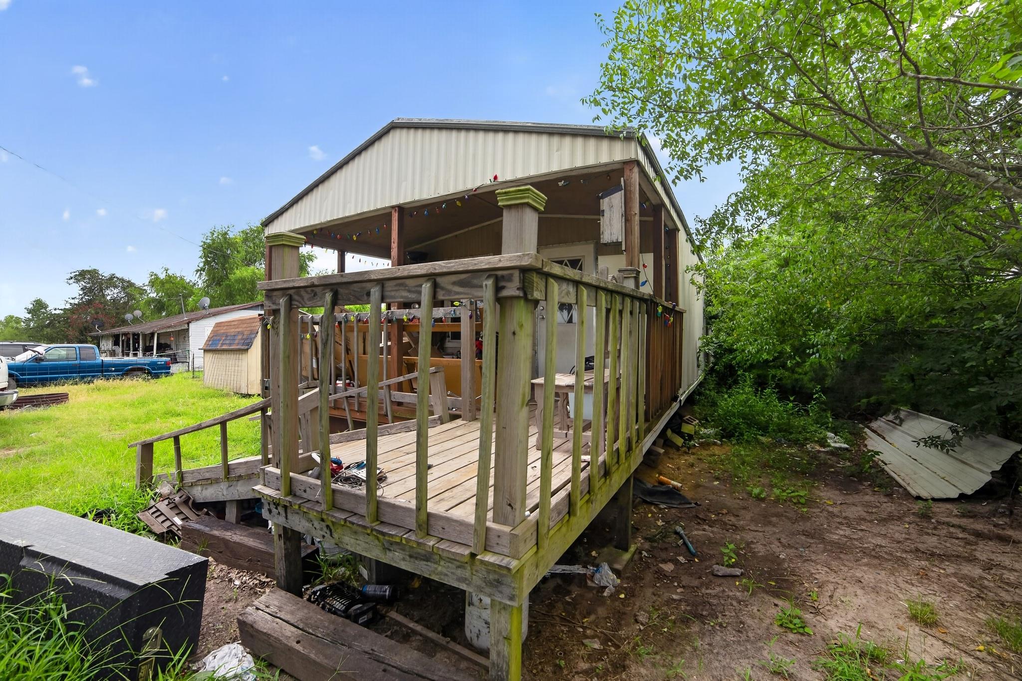 main property photo 4