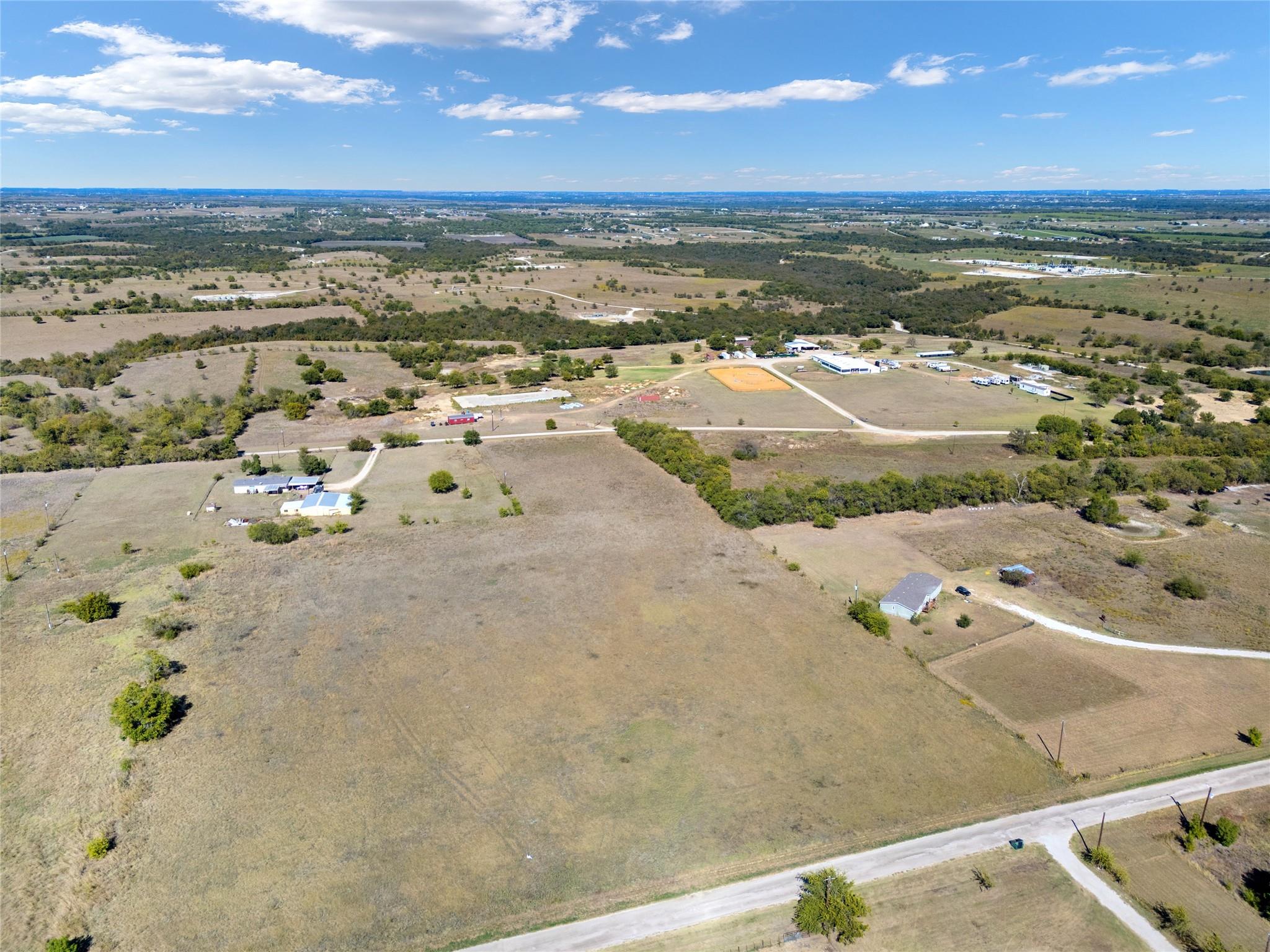main property photo 5