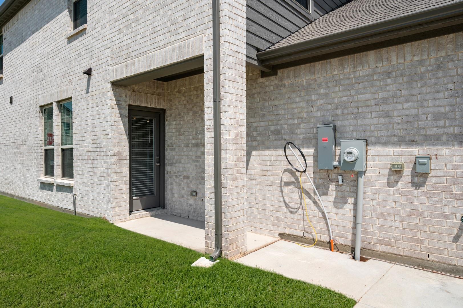 main property photo 26