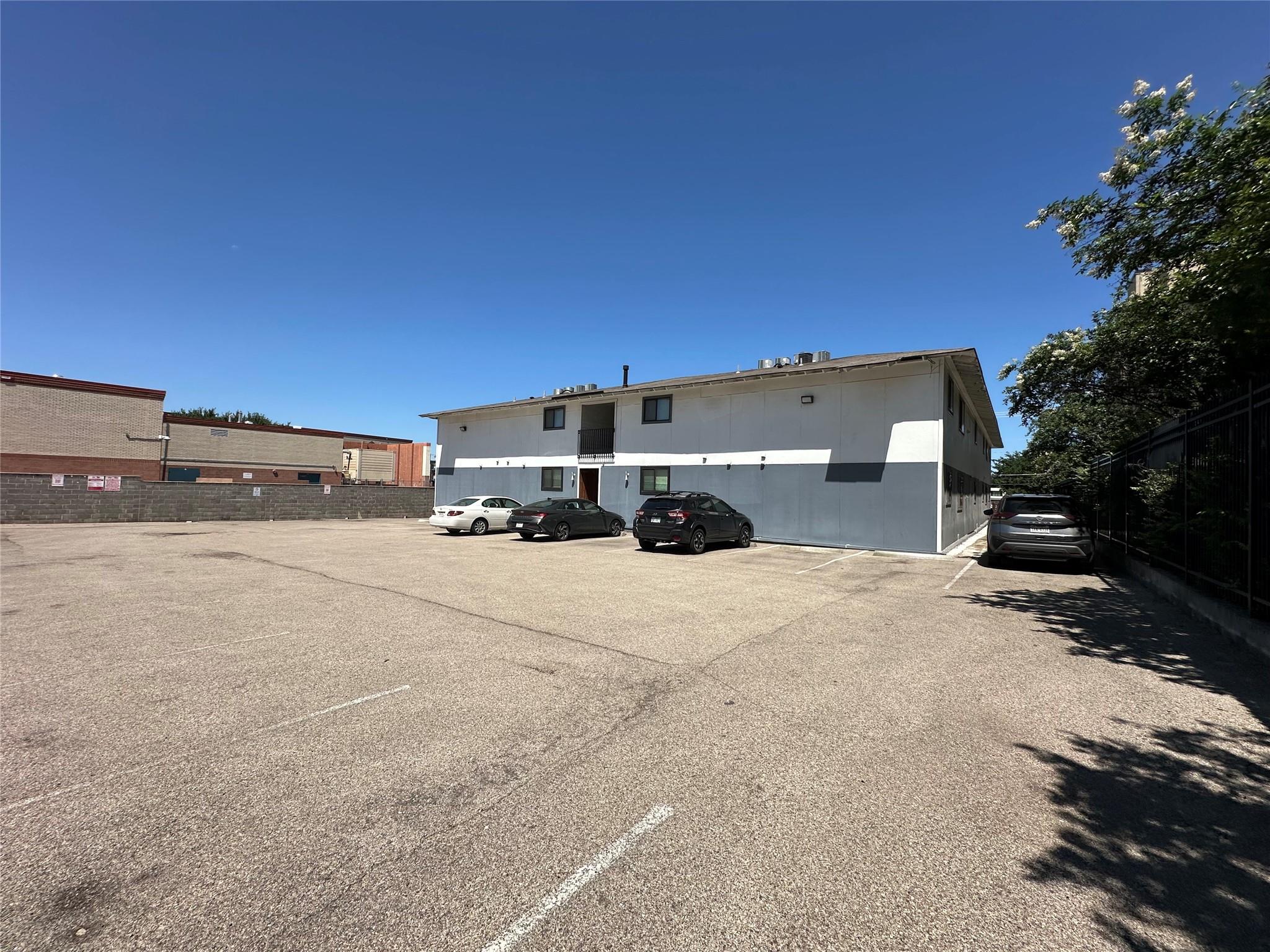 main property photo 20