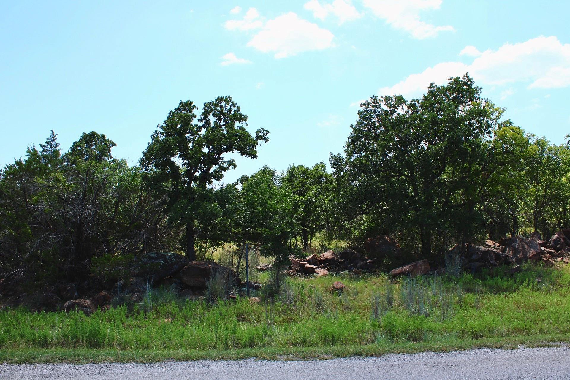 main property photo 18