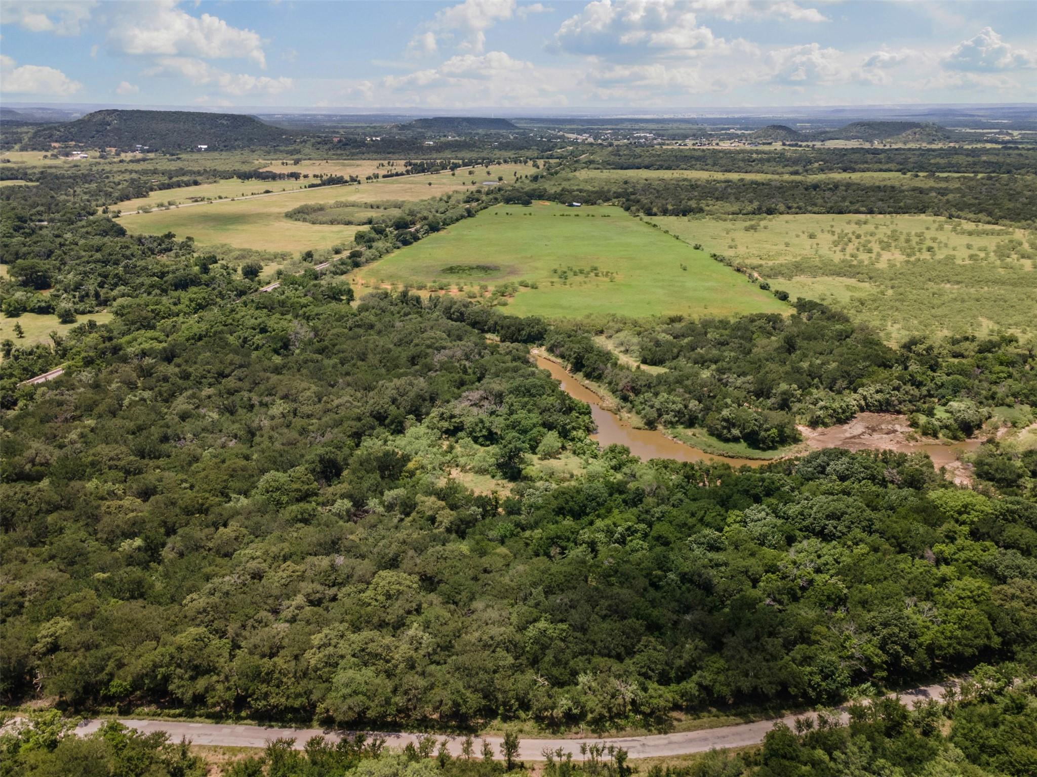 main property photo 17
