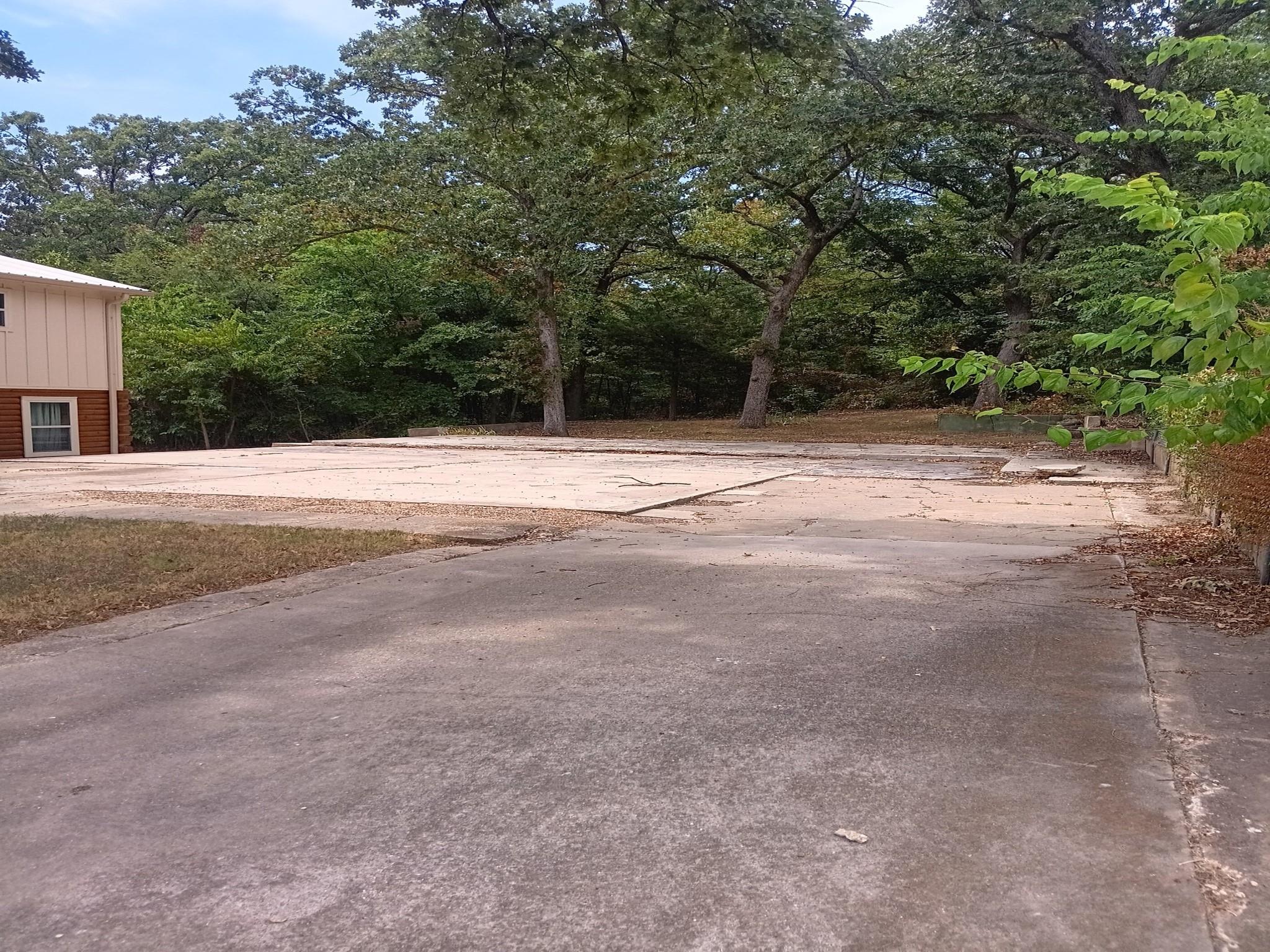 main property photo 24