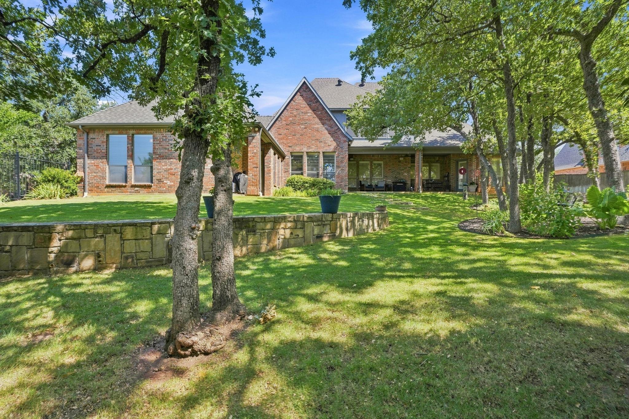 main property photo 33