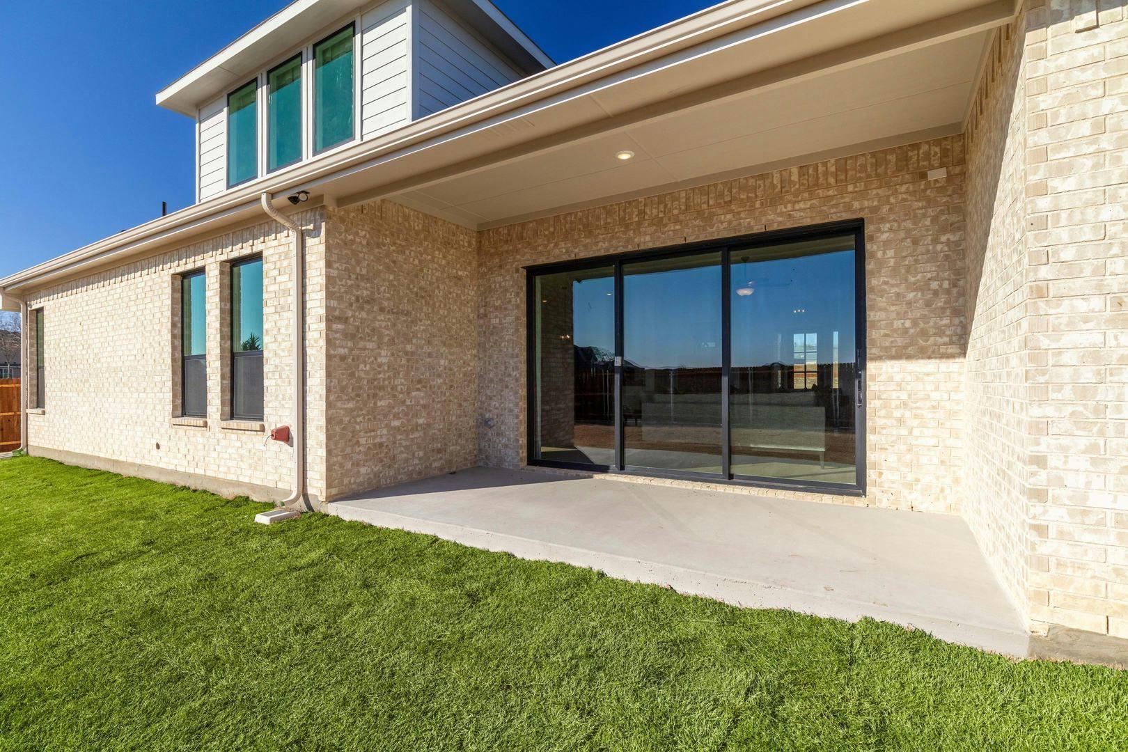 main property photo 29