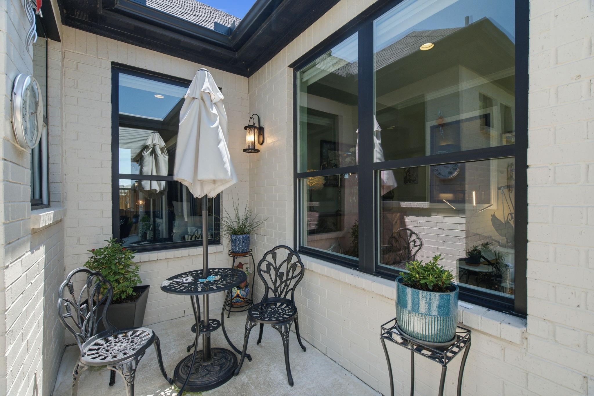 main property photo 36