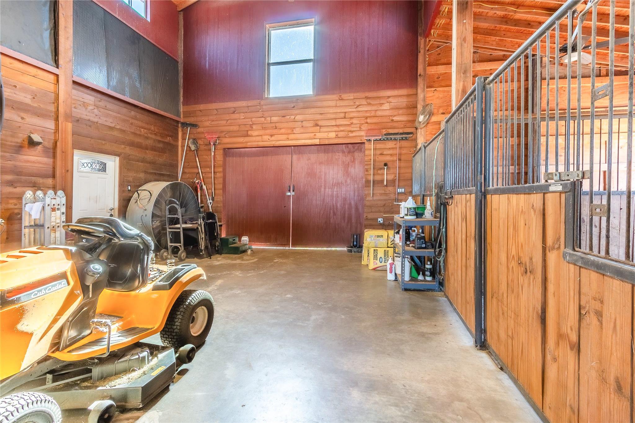 main property photo 21