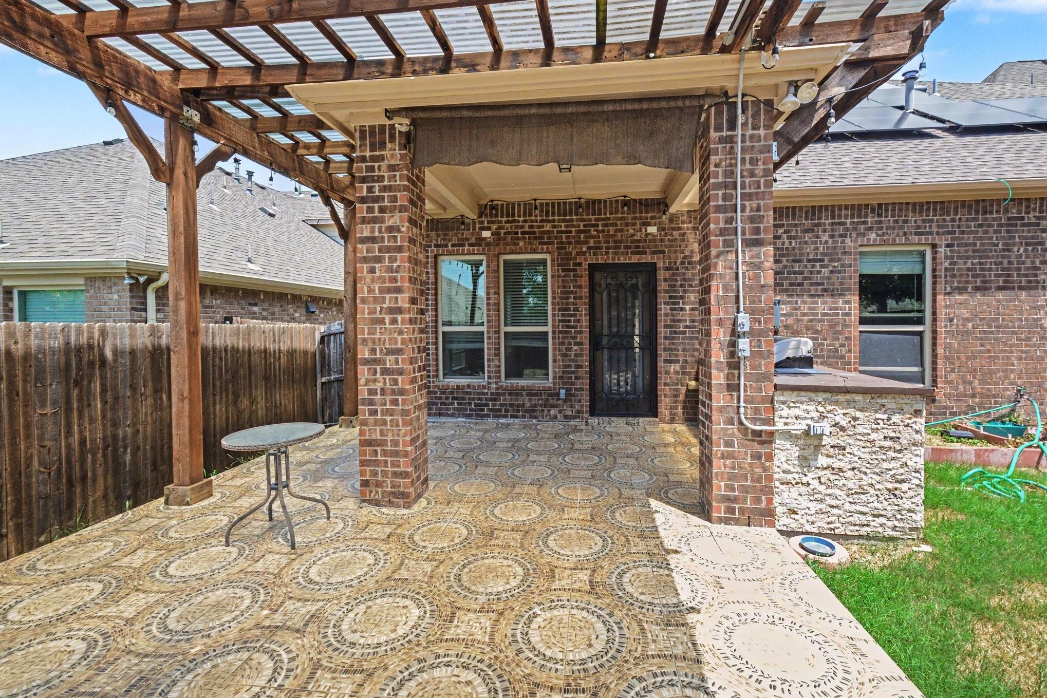 main property photo 32