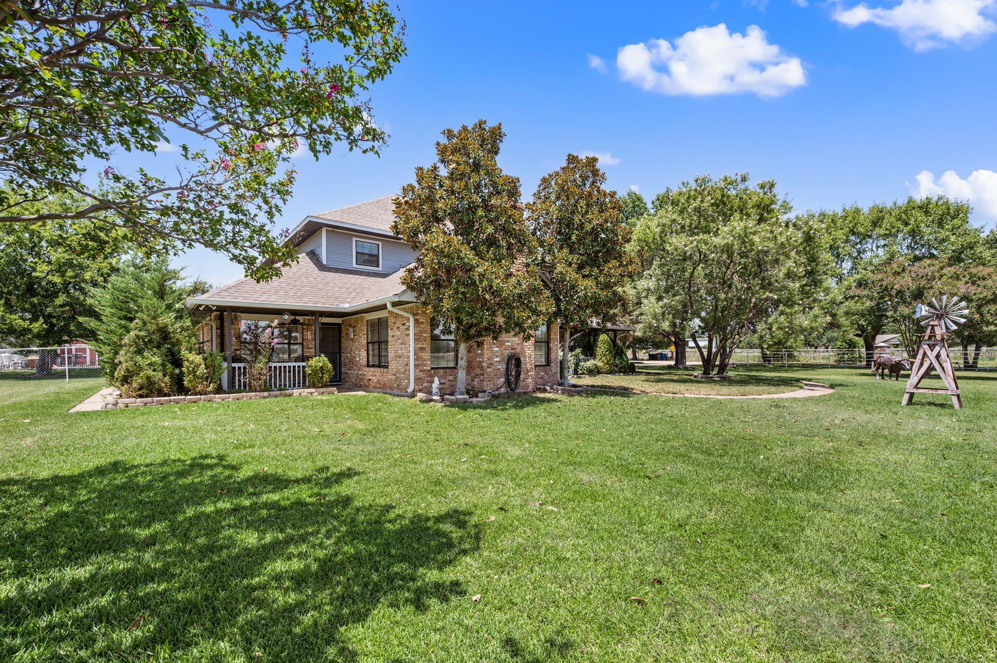 main property photo 25