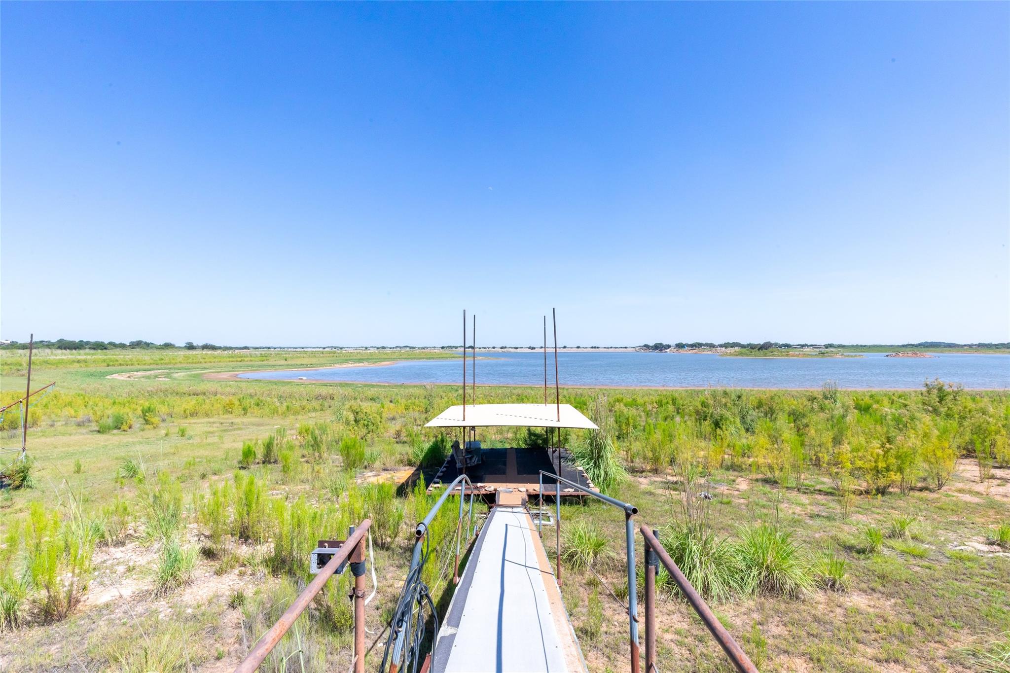 main property photo 35