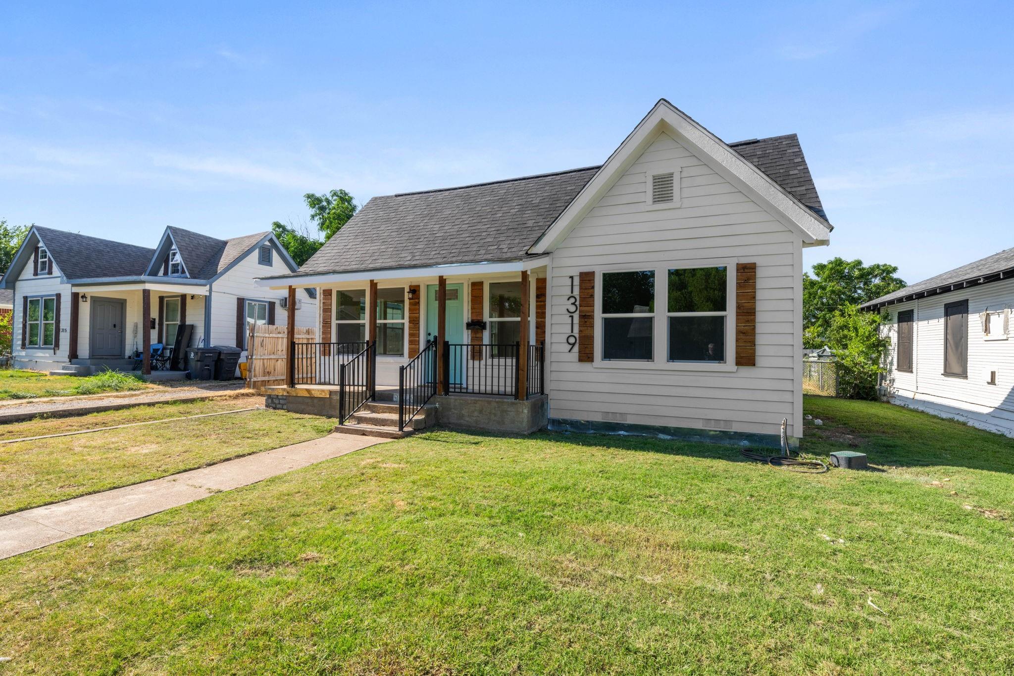 main property photo 26