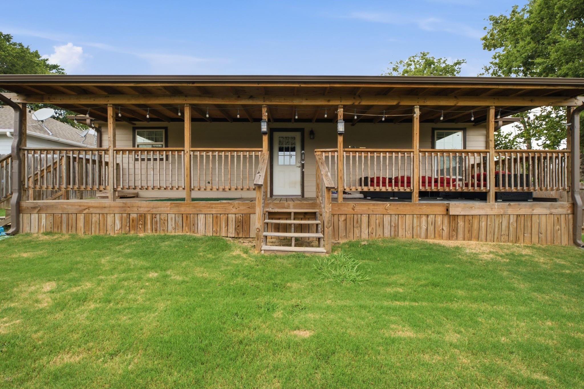main property photo 16