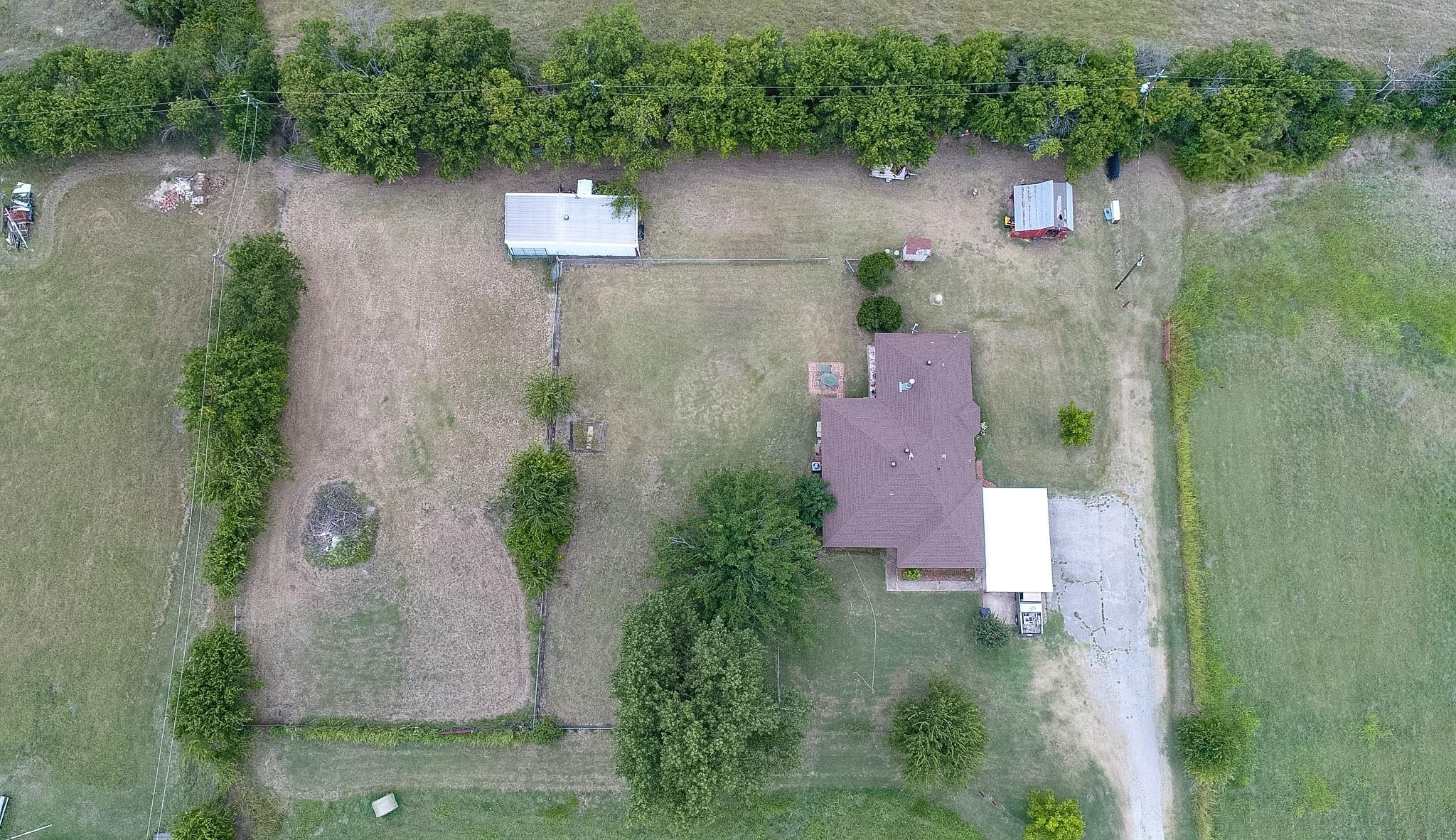 main property photo 4