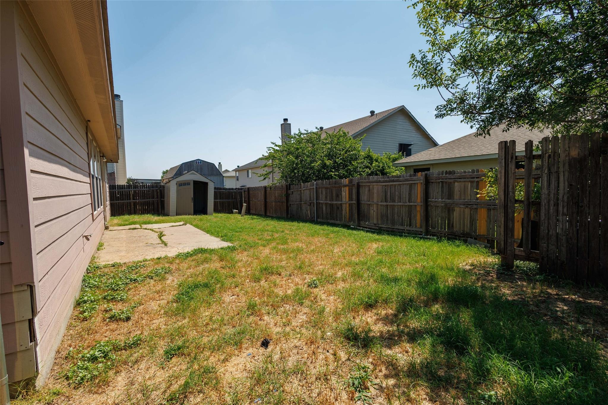 main property photo 22