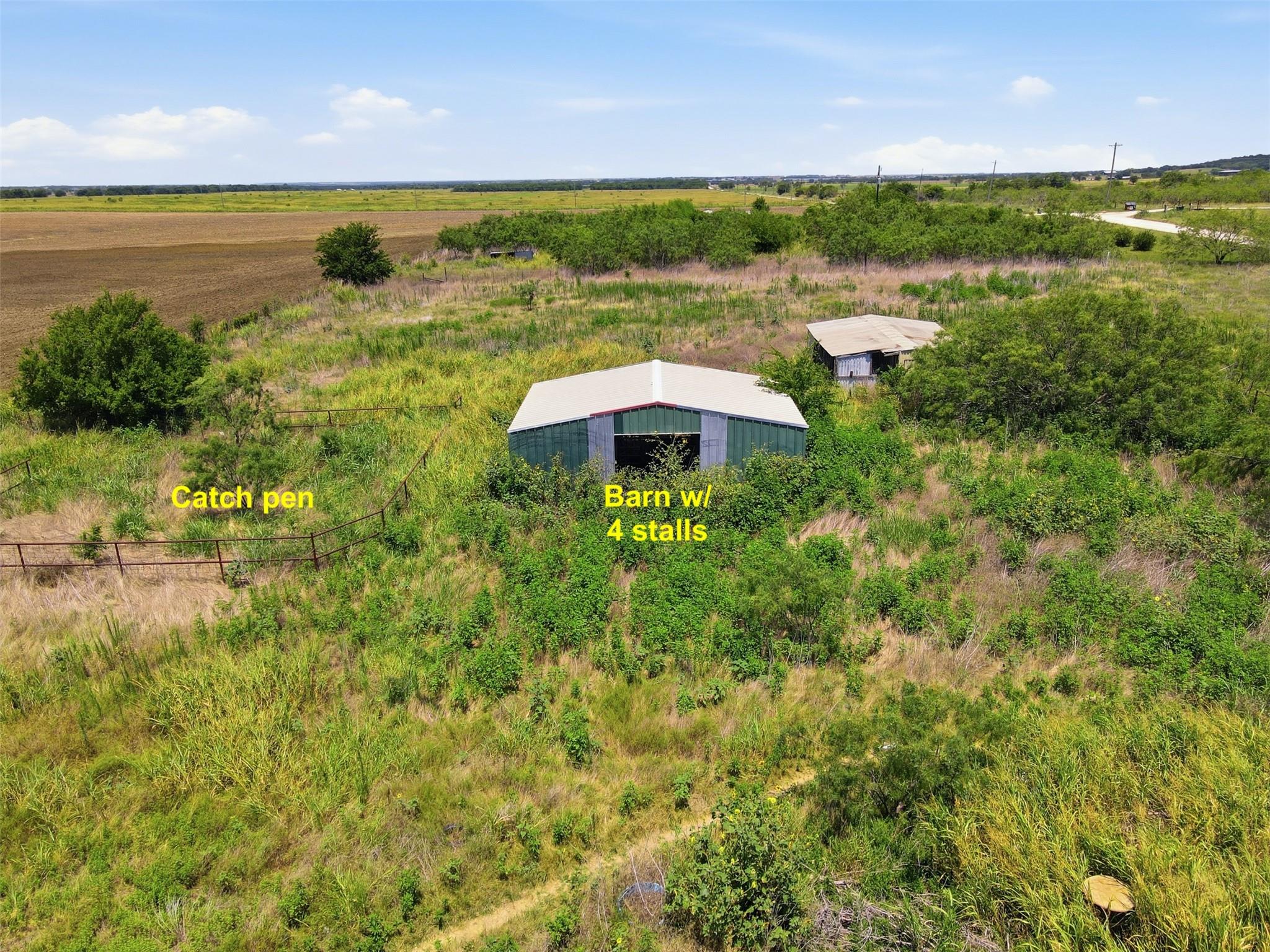 main property photo 13