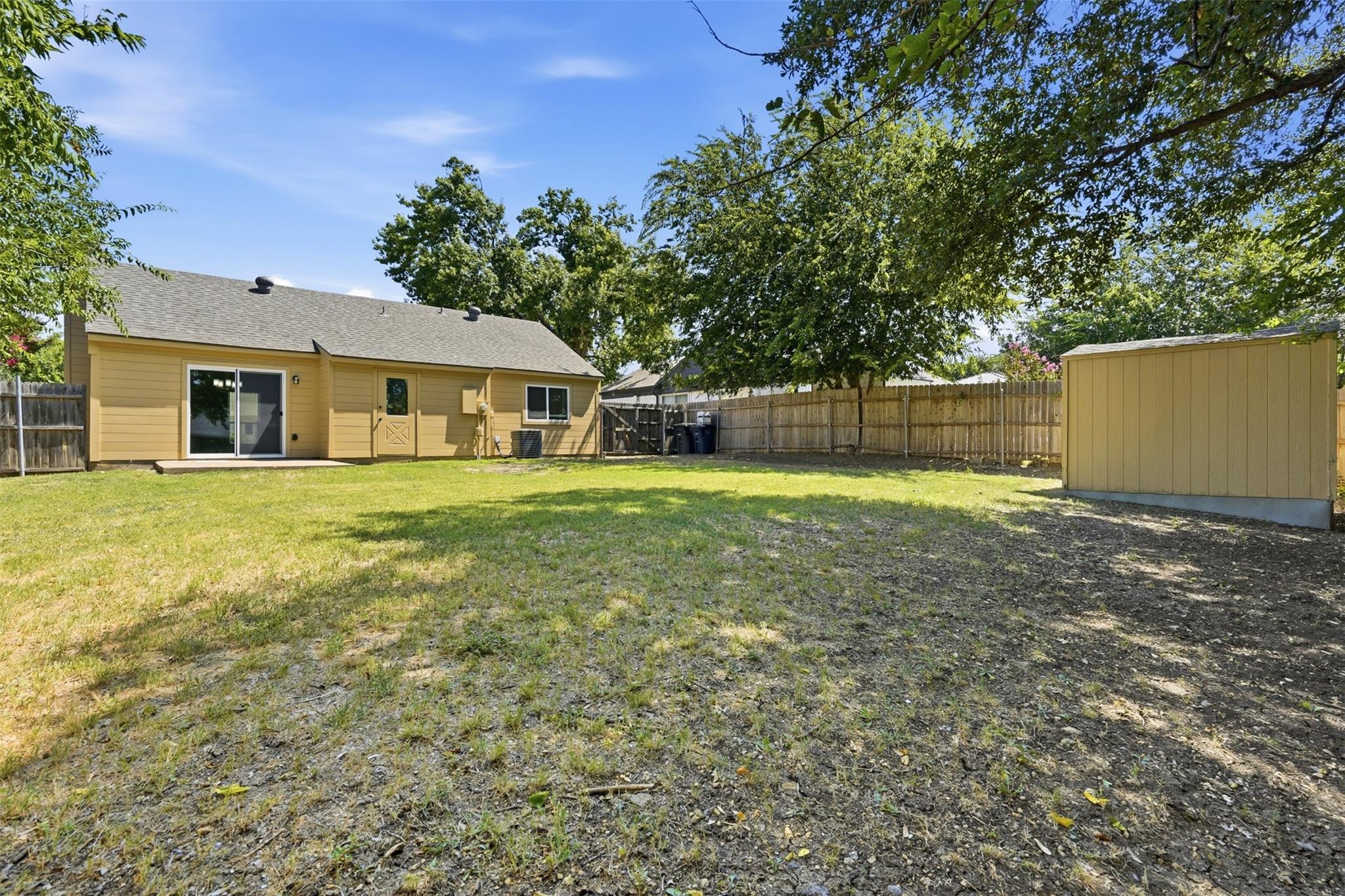 main property photo 9