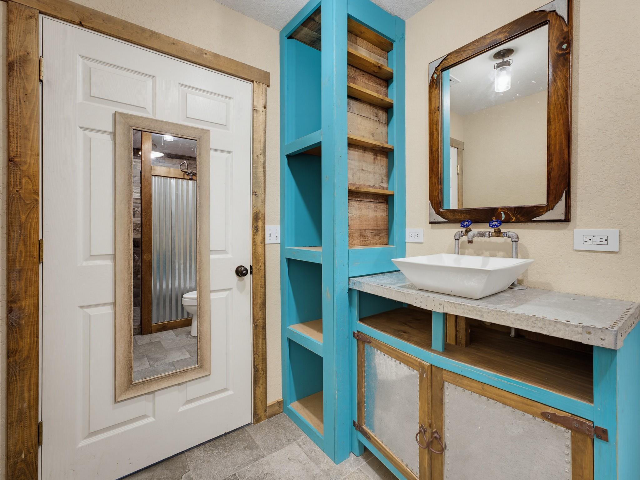 main property photo 21