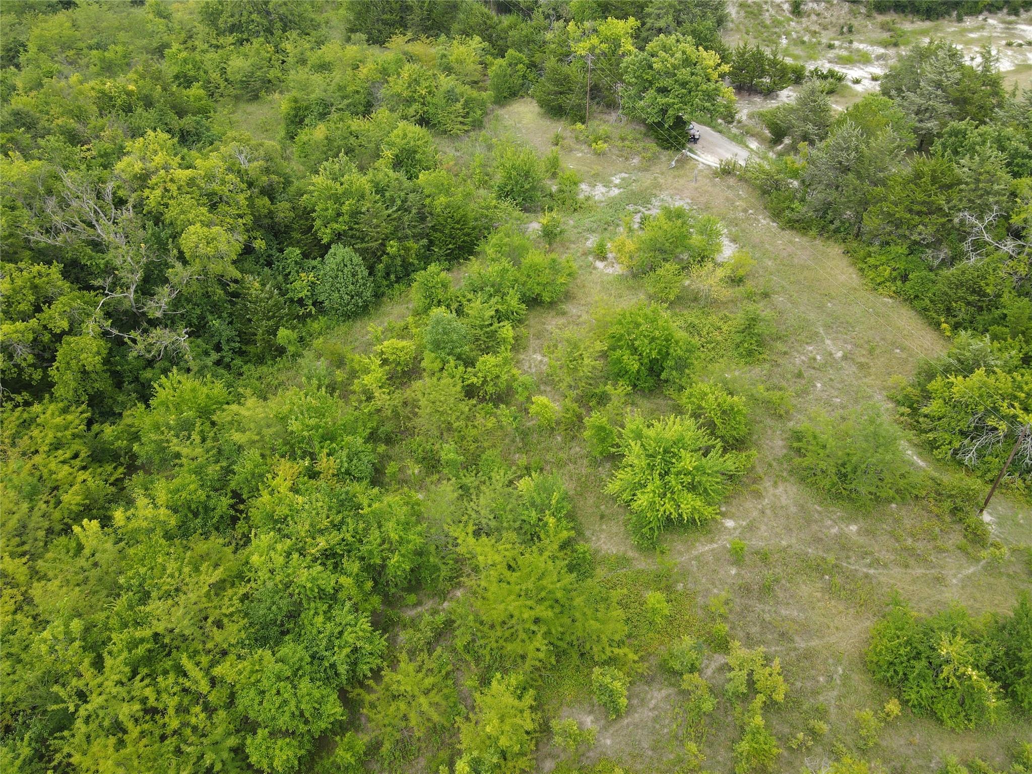 main property photo 10