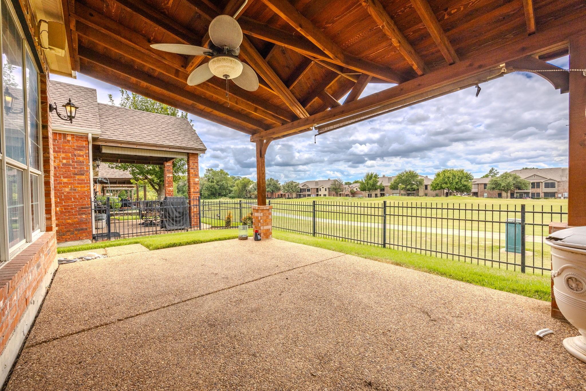 main property photo 26