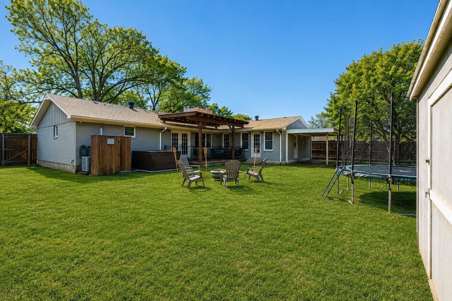 main property photo 13