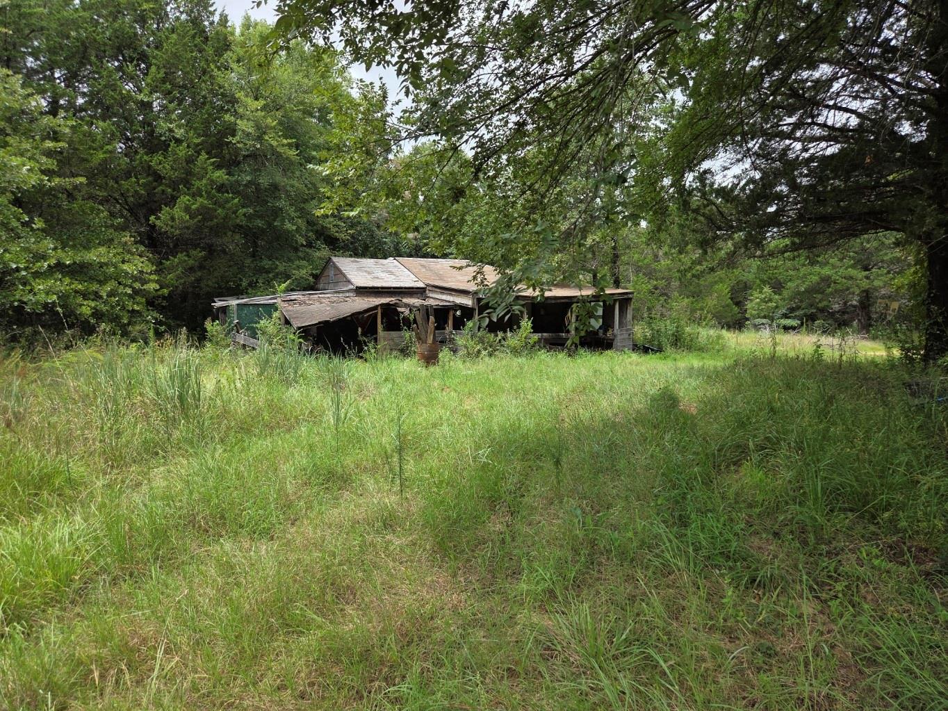 main property photo 16
