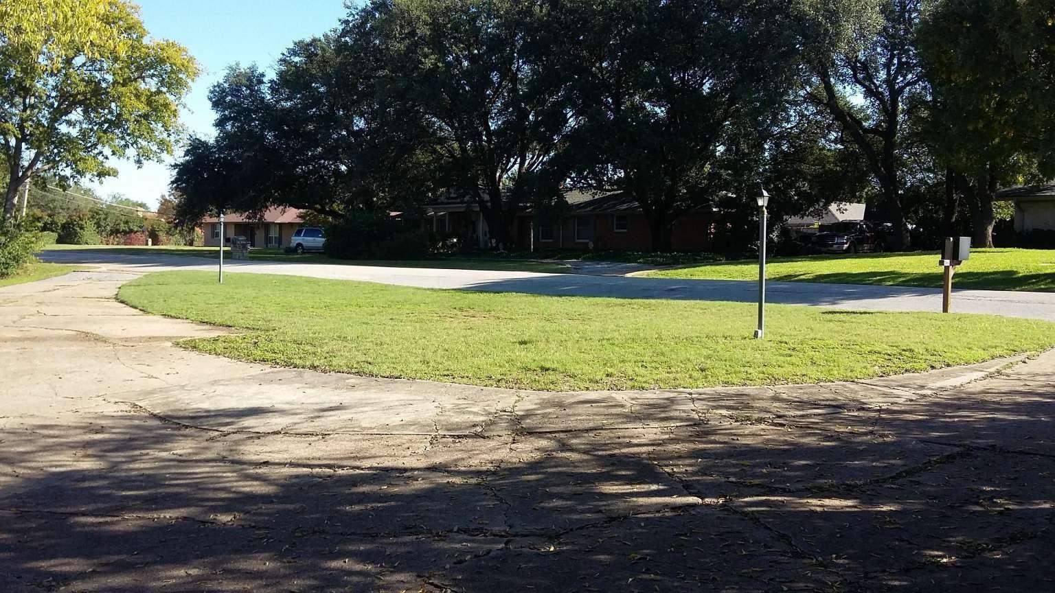 main property photo 17