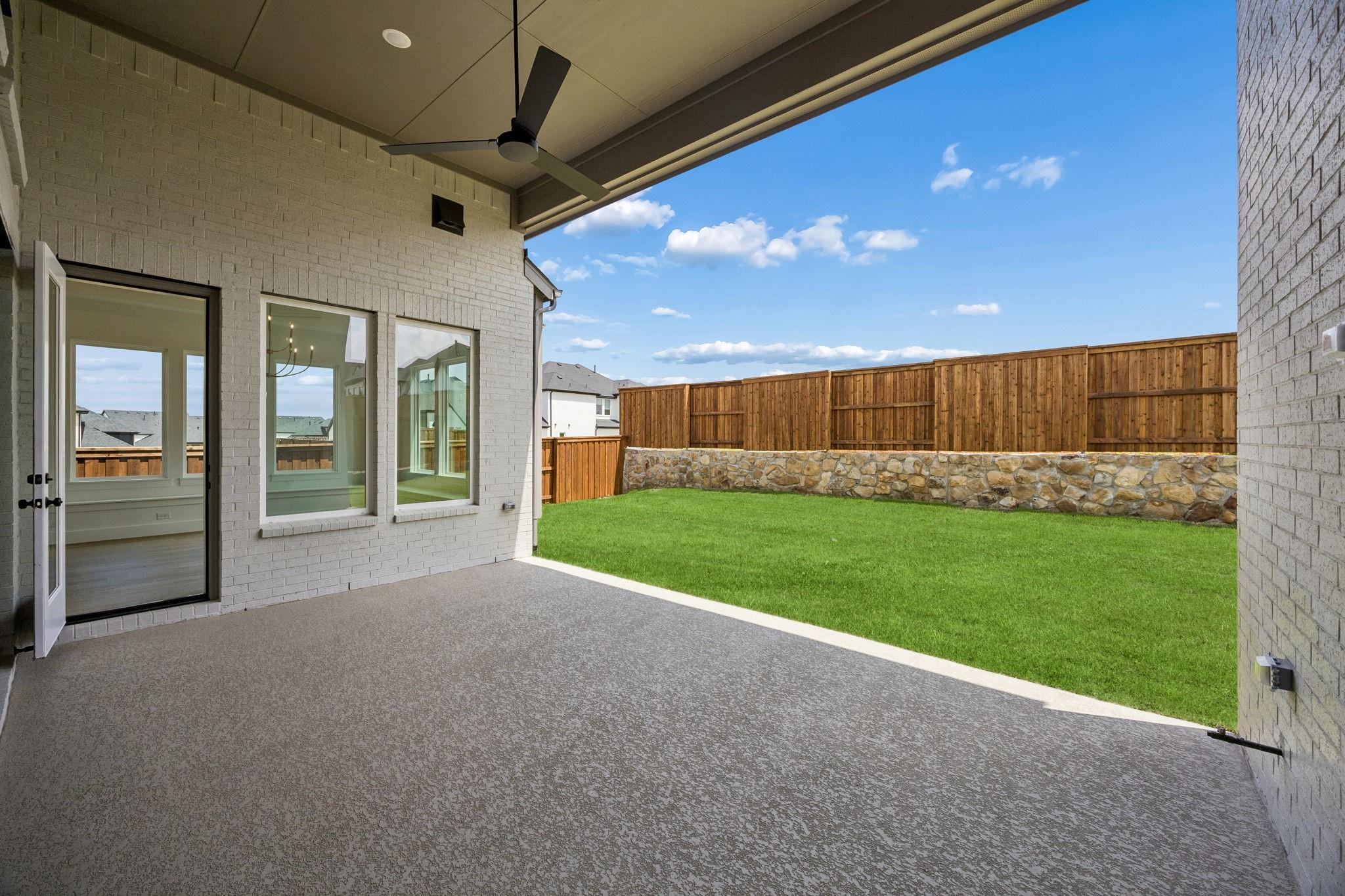 main property photo 20