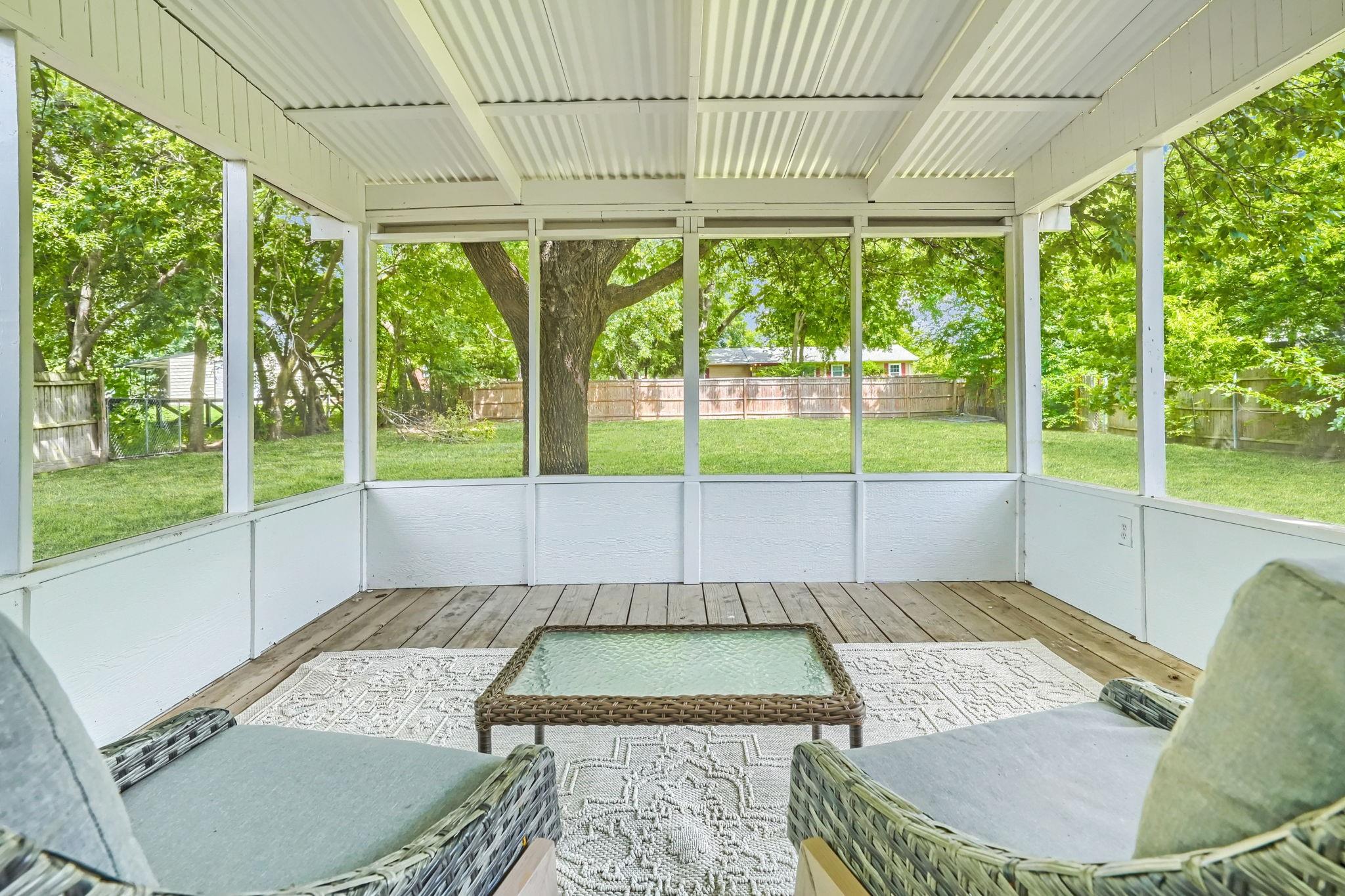 main property photo 23