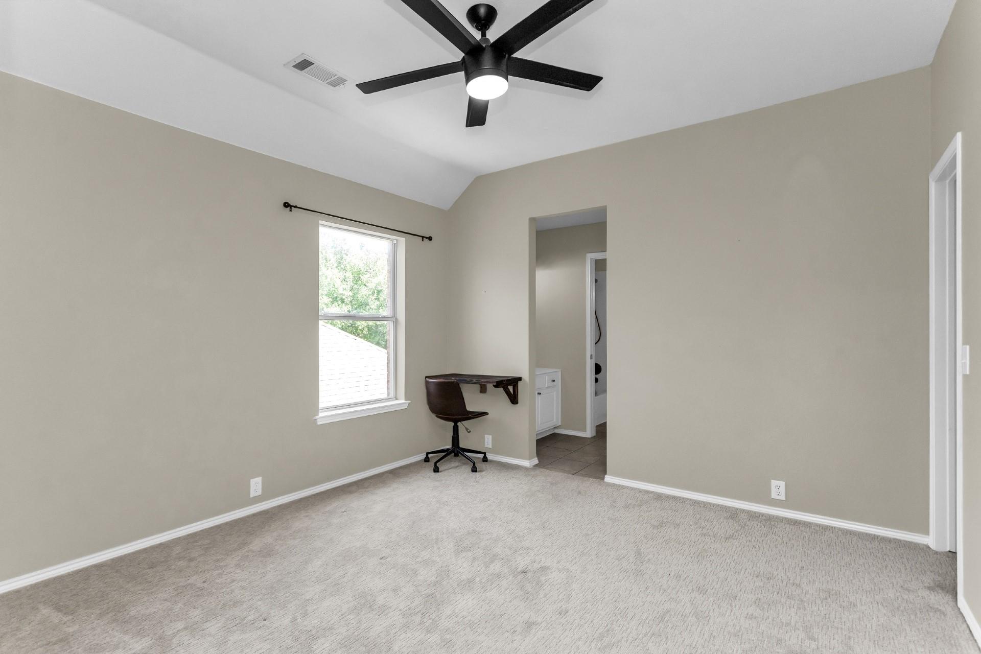 property viewer photo 6