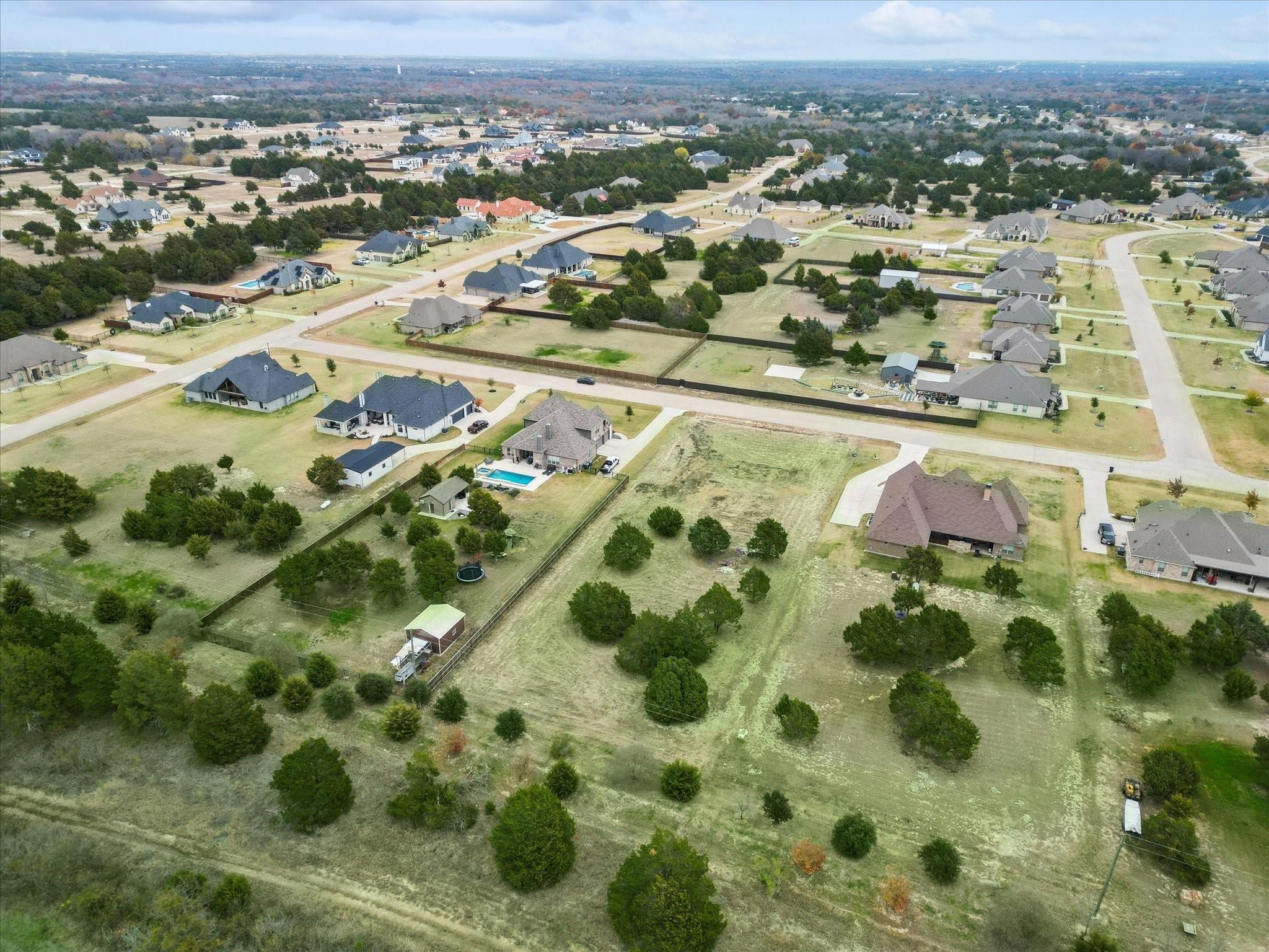 main property photo 14