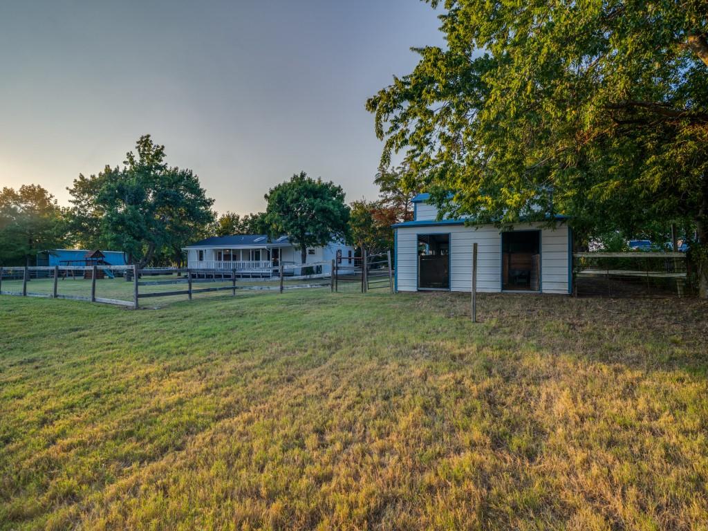 main property photo 7