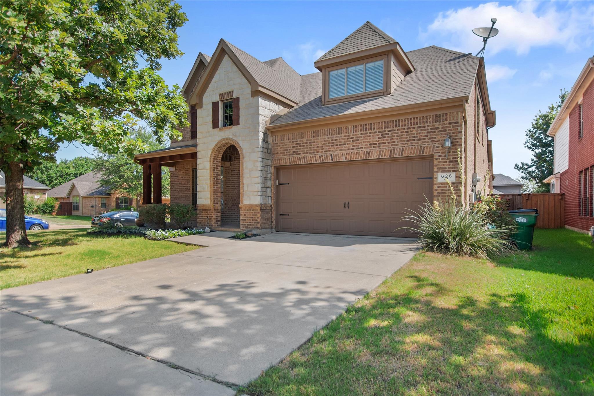 main property photo 1